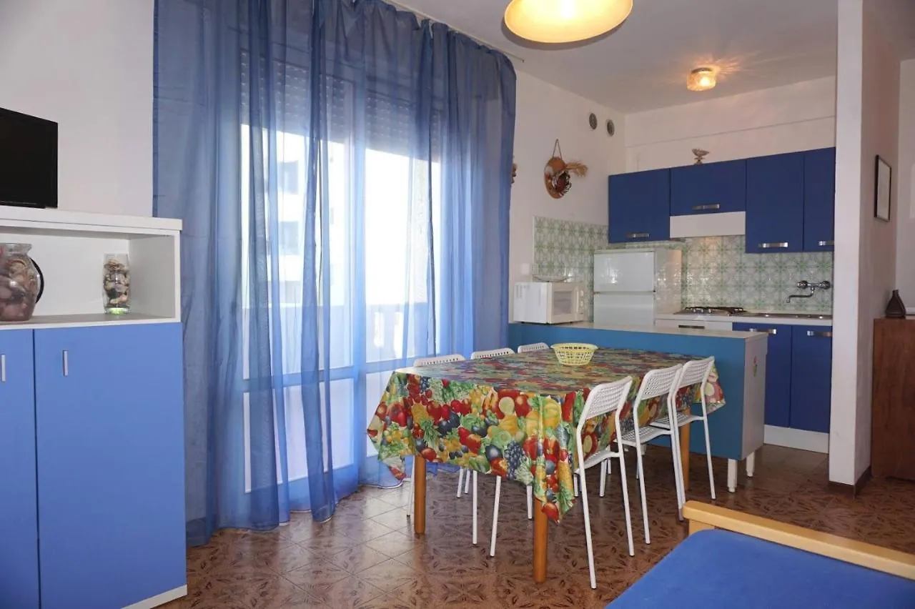 Stay In A Comfy Flat Near The Beach - Beahost Porto Santa Margherita di Caorle