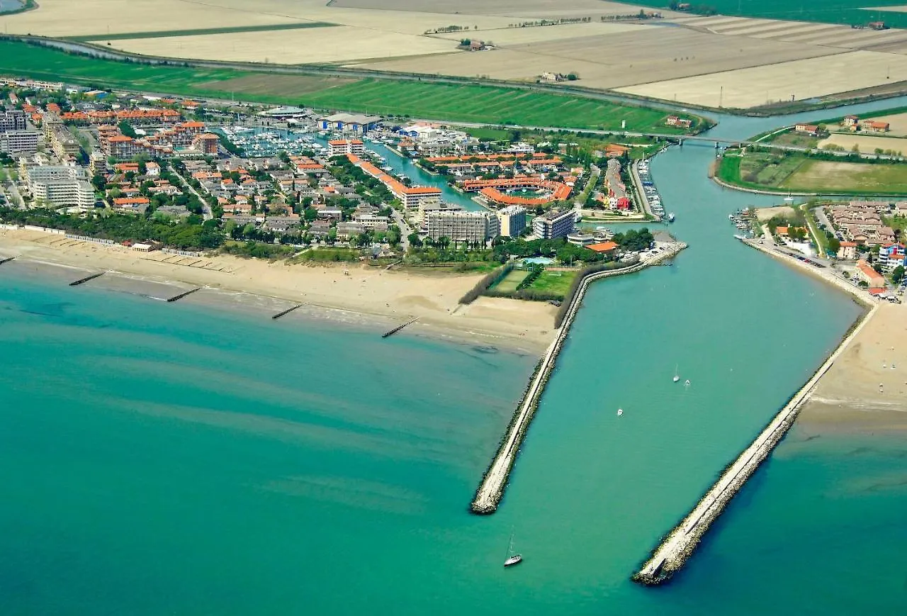 Stay In A Comfy Flat Near The Beach - Beahost Porto Santa Margherita di Caorle 0*,