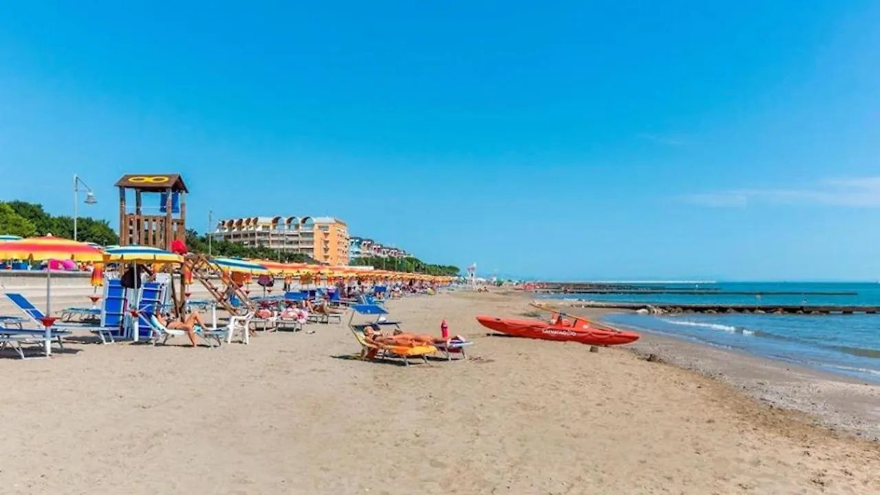 Stay In A Comfy Flat Near The Beach - Beahost Porto Santa Margherita di Caorle
